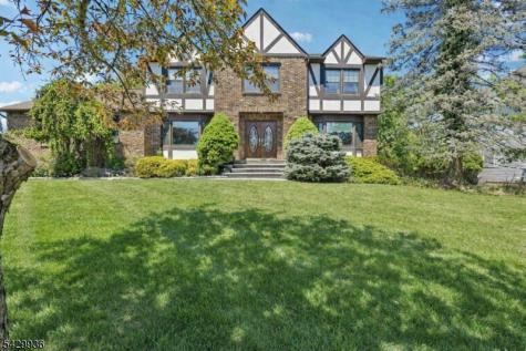 28 Verkade Drive Wayne NJ 07470