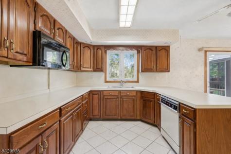 28 Verkade Drive Wayne NJ 07470