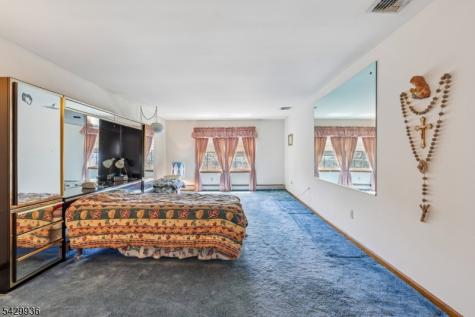 28 Verkade Drive Wayne NJ 07470