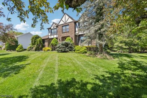 28 Verkade Drive Wayne NJ 07470