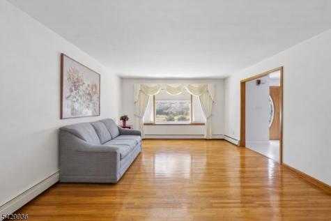 28 Verkade Drive Wayne NJ 07470