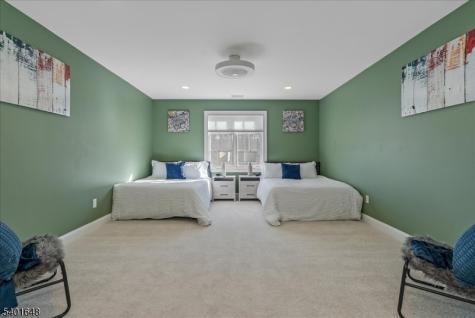 240 Oak Grove Road Franklin NJ 08867