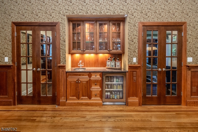 19 Raspberry Trail Warren NJ 07059
