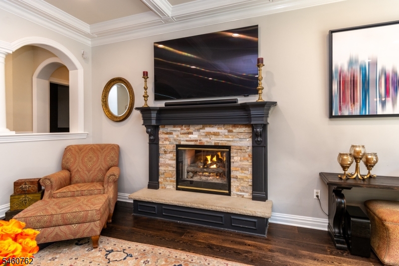 19 Raspberry Trail Warren NJ 07059