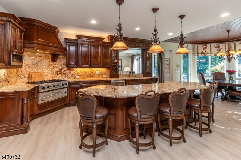 19 Raspberry Trail Warren NJ 07059