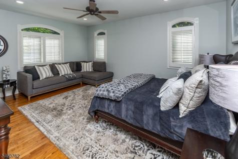 19 Raspberry Trail Warren NJ 07059