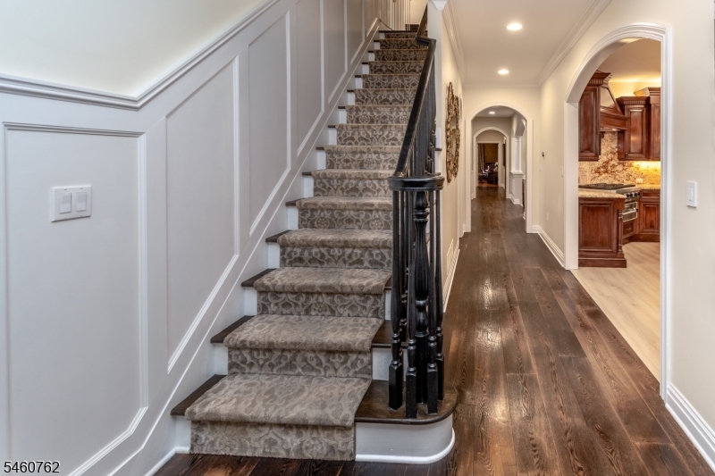 19 Raspberry Trail Warren NJ 07059