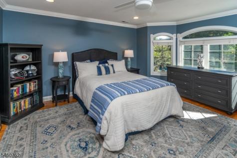 19 Raspberry Trail Warren NJ 07059