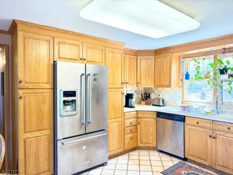 347 E Shore Trail Sparta NJ 07871