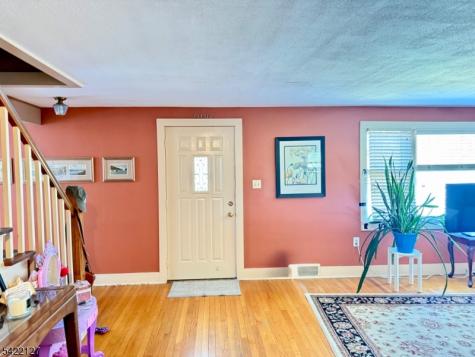 347 E Shore Trail Sparta NJ 07871