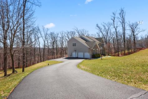 12 Skyline Drive Randolph NJ 07869