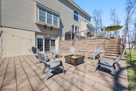 12 Skyline Drive Randolph NJ 07869