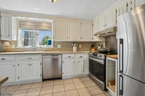 169 Stanton Road Readington NJ 08822