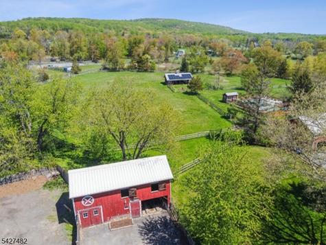 169 Stanton Road Readington NJ 08822