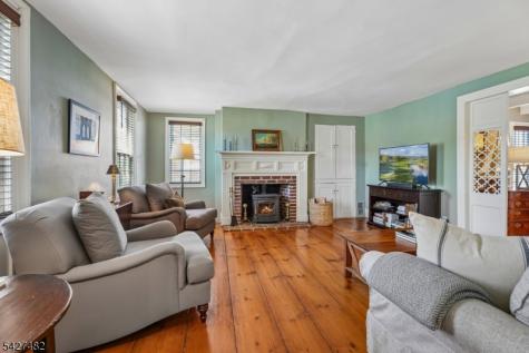 169 Stanton Road Readington NJ 08822