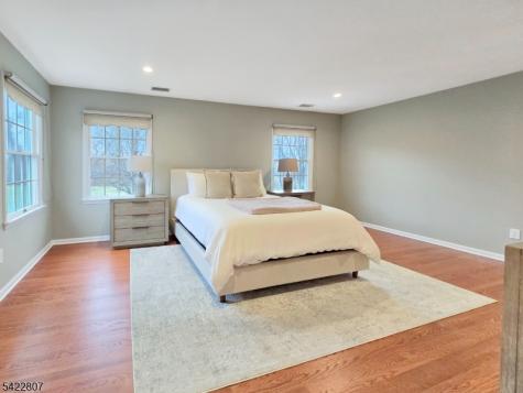 17 Mullen Lane Lafayette NJ 07848