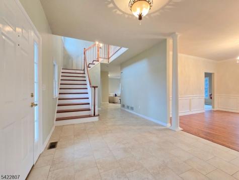 17 Mullen Lane Lafayette NJ 07848