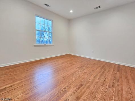 17 Mullen Lane Lafayette NJ 07848