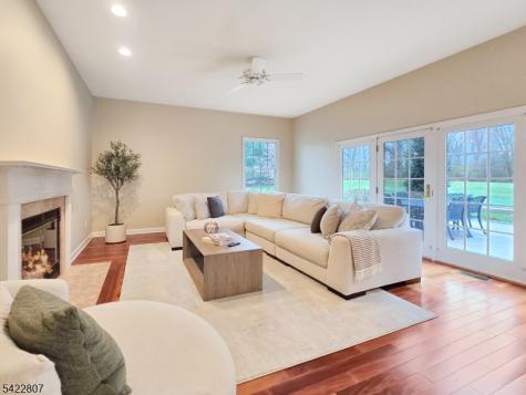 17 Mullen Lane Lafayette NJ 07848