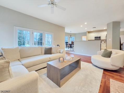 17 Mullen Lane Lafayette NJ 07848