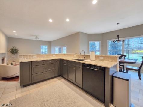 17 Mullen Lane Lafayette NJ 07848