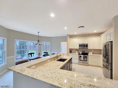 17 Mullen Lane Lafayette NJ 07848