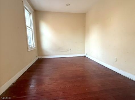 66 Scheerer Avenue Newark NJ 07112