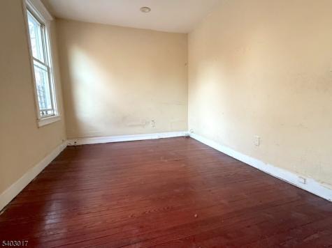 66 Scheerer Avenue Newark NJ 07112