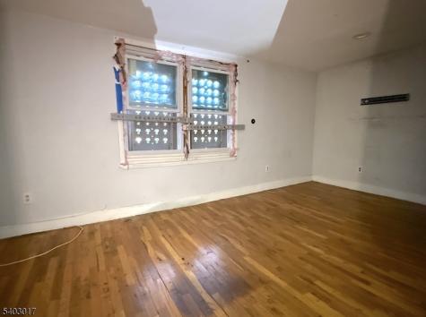 66 Scheerer Avenue Newark NJ 07112