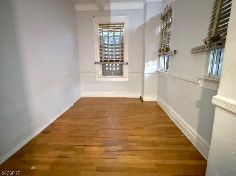 66 Scheerer Avenue Newark NJ 07112