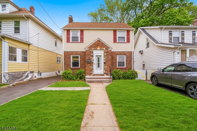 43 Smallwood Avenue Belleville NJ 07109