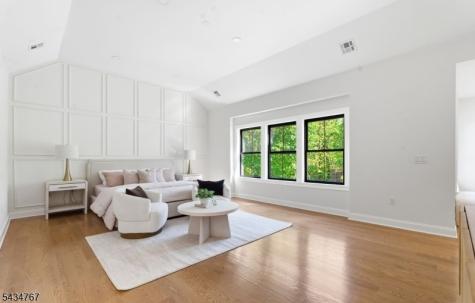 61 Hickory Street Metuchen NJ 08840