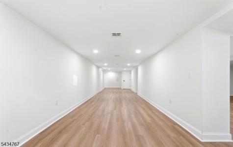 61 Hickory Street Metuchen NJ 08840