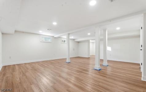 61 Hickory Street Metuchen NJ 08840