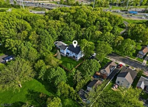 61 Hickory Street Metuchen NJ 08840