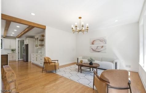 61 Hickory Street Metuchen NJ 08840