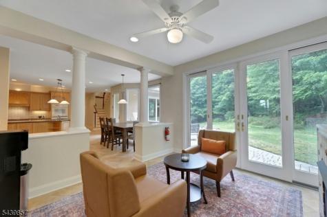 6 Briscoe Chase Ringwood NJ 07456