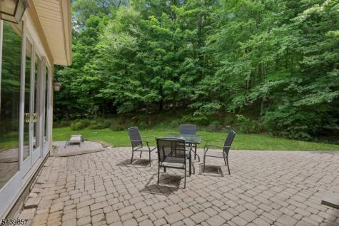 6 Briscoe Chase Ringwood NJ 07456