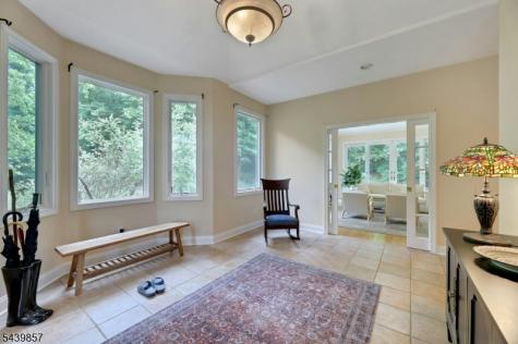 6 Briscoe Chase Ringwood NJ 07456