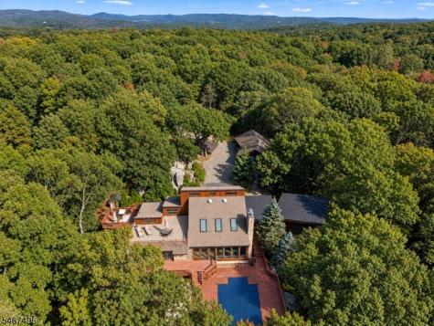 53 Tintle Road Kinnelon NJ 07405