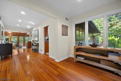 53 Tintle Road Kinnelon NJ 07405
