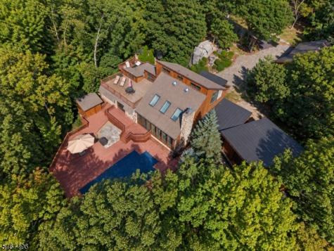 53 Tintle Road Kinnelon NJ 07405