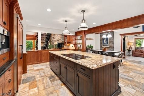 53 Tintle Road Kinnelon NJ 07405