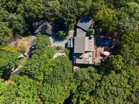 53 Tintle Road Kinnelon NJ 07405
