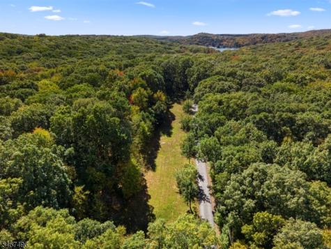 53 Tintle Road Kinnelon NJ 07405
