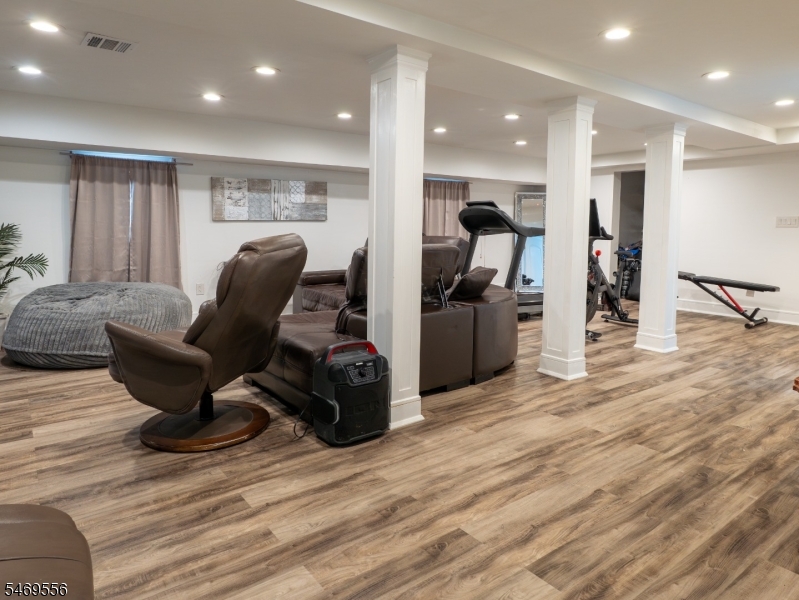 729 Union Avenue Kenilworth NJ 07033