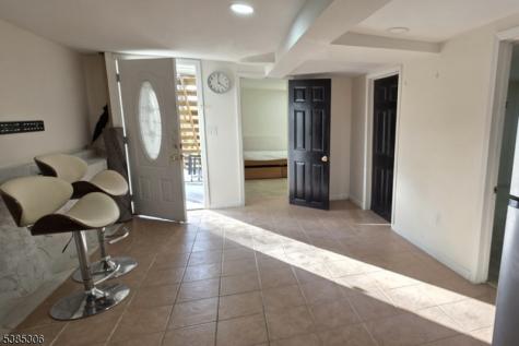 212 RT23 Hamburg NJ 07419