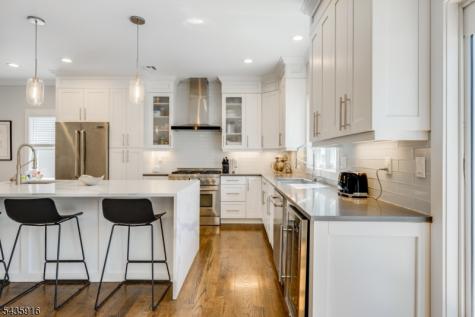 19 Preston Drive Livingston NJ 07039