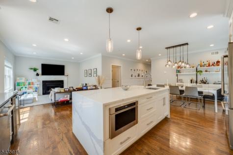 19 Preston Drive Livingston NJ 07039