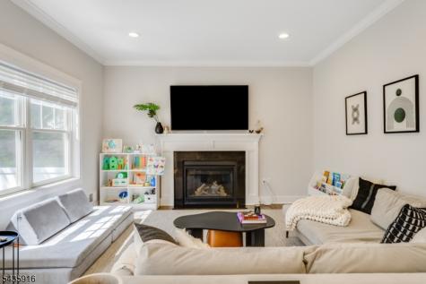 19 Preston Drive Livingston NJ 07039